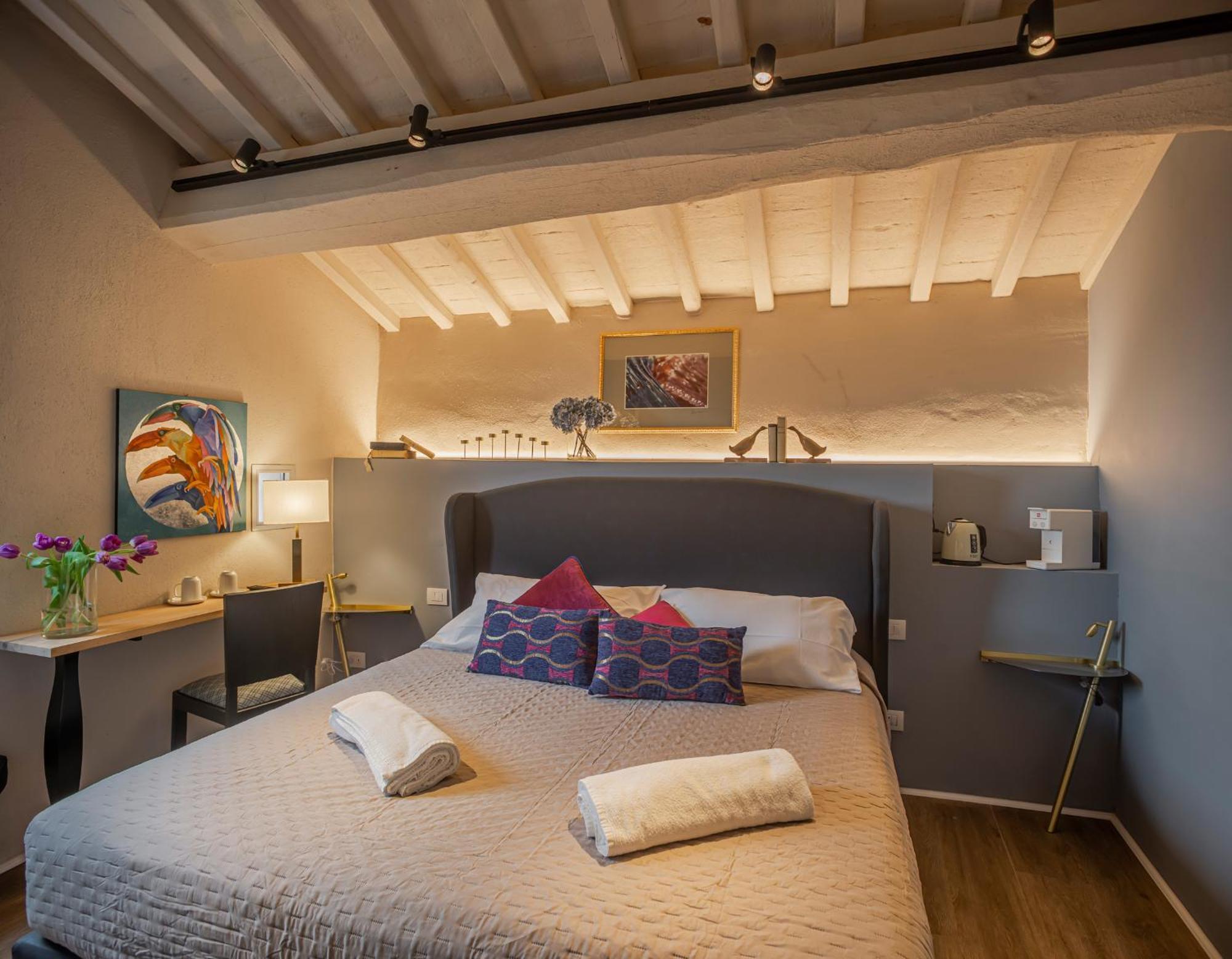 チェルタルド Relais Borgo Elissa Bed & Breakfast エクステリア 写真